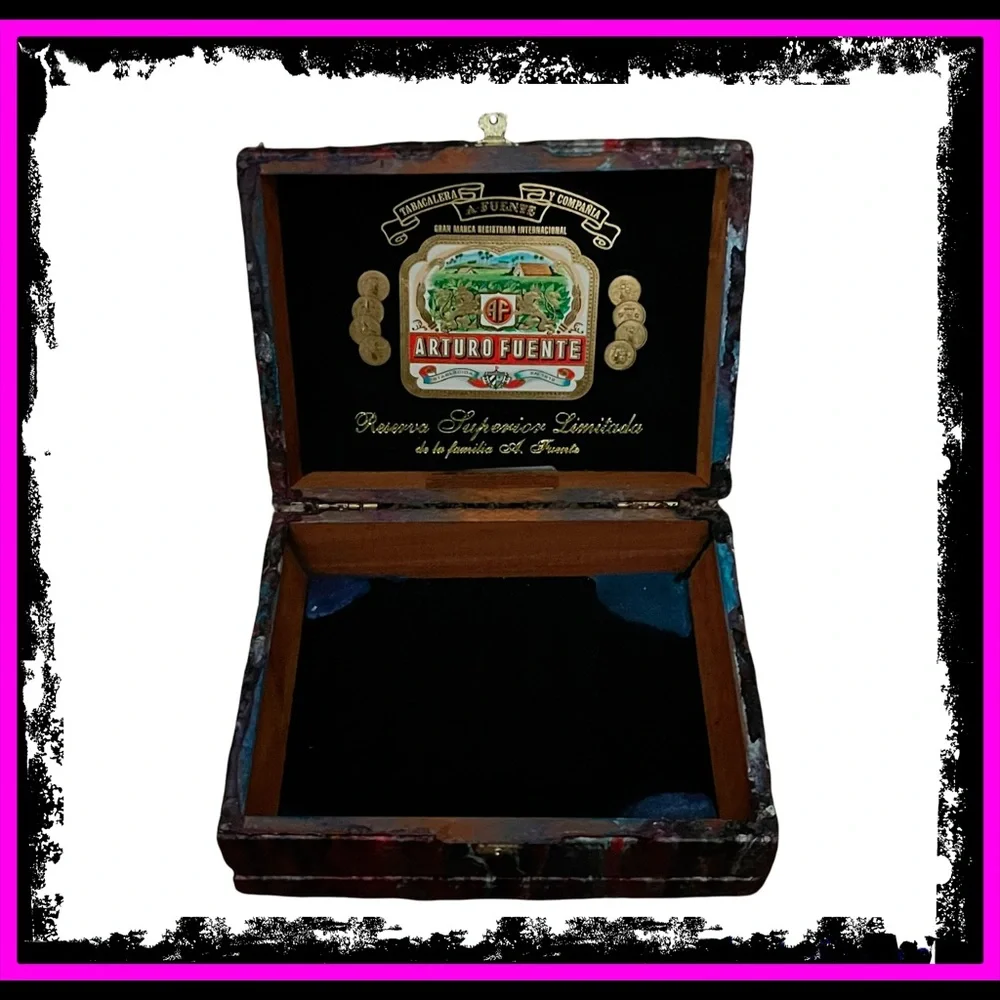 New Artisan Hand Painted By Me Gothic Poured Vintage Cigar Box By Arturo Fuente